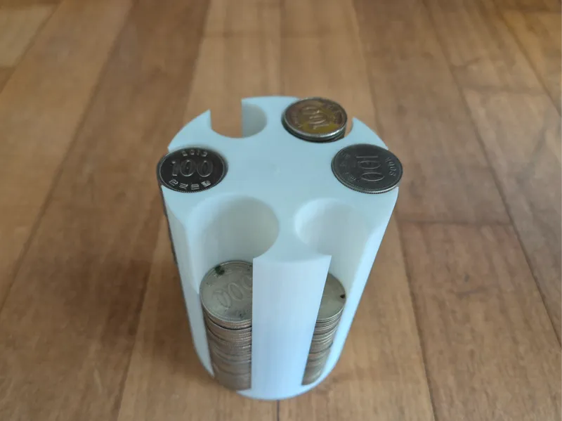 Box of Korean coins (Cash Box)