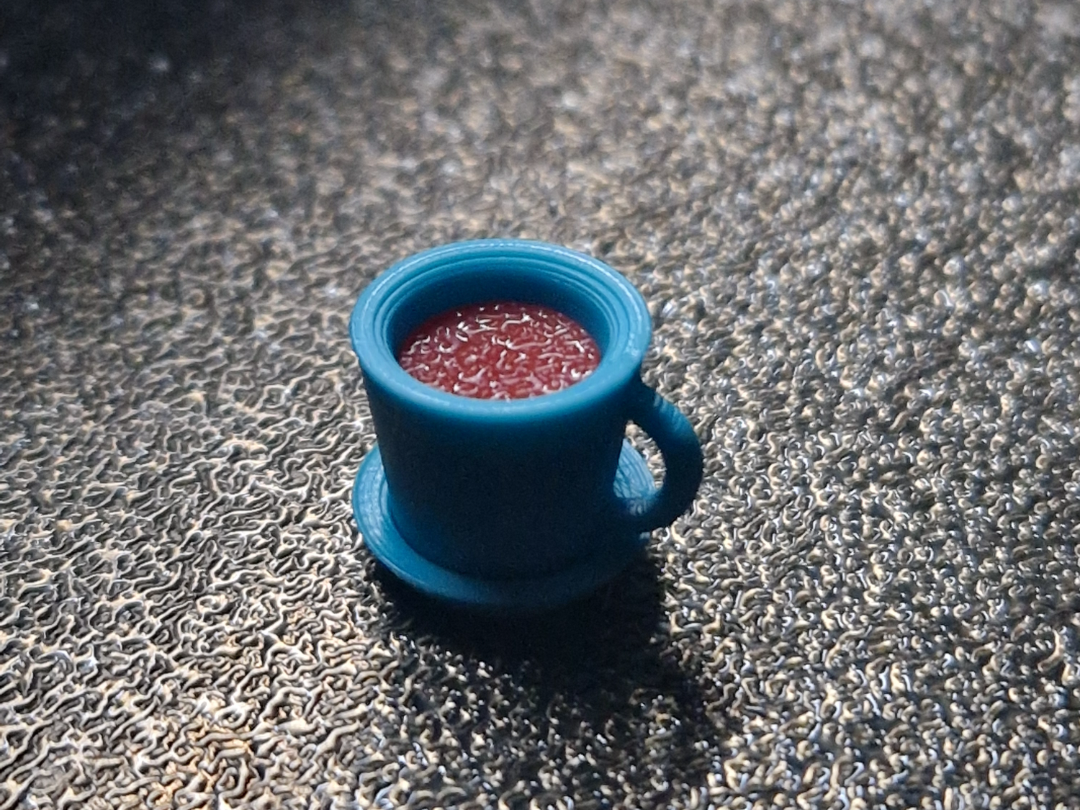 dolls coffe set with insert, no AMS