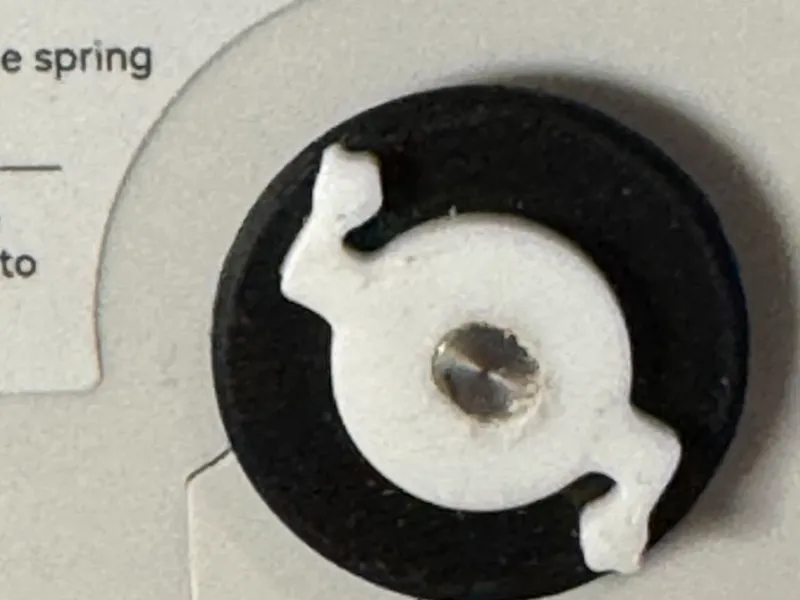BT emblem extruder indicator