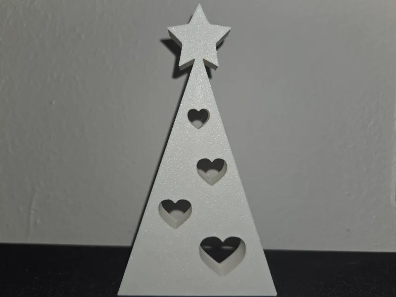 Albero di Natale Minimal con Cuori