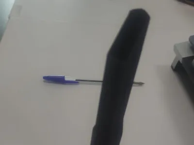 Small vacuum nozzle
