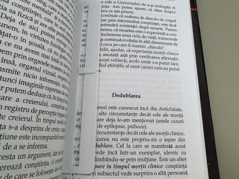 Minimalist Tracker Bookmark with Sliding Pointer