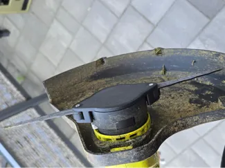 Ryobi / YardWorks weed trimmer blade attachment