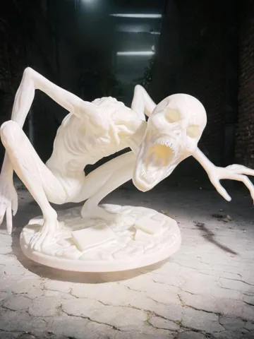Figura decorativa: SCP-096 The Shy Guy Horror Monster Statue/Figure — vista de referencia 2