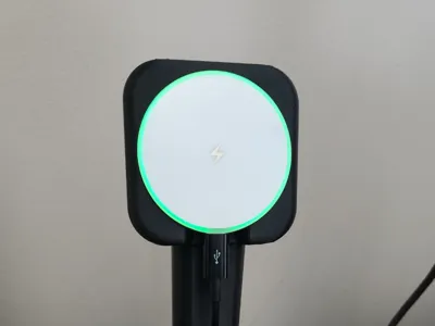 MagSafe and Samsung Watch Charging Stand