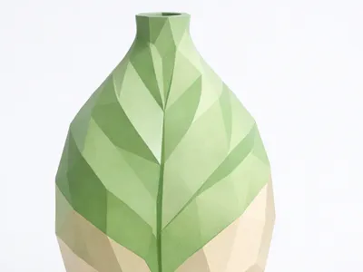 Leaf vase 