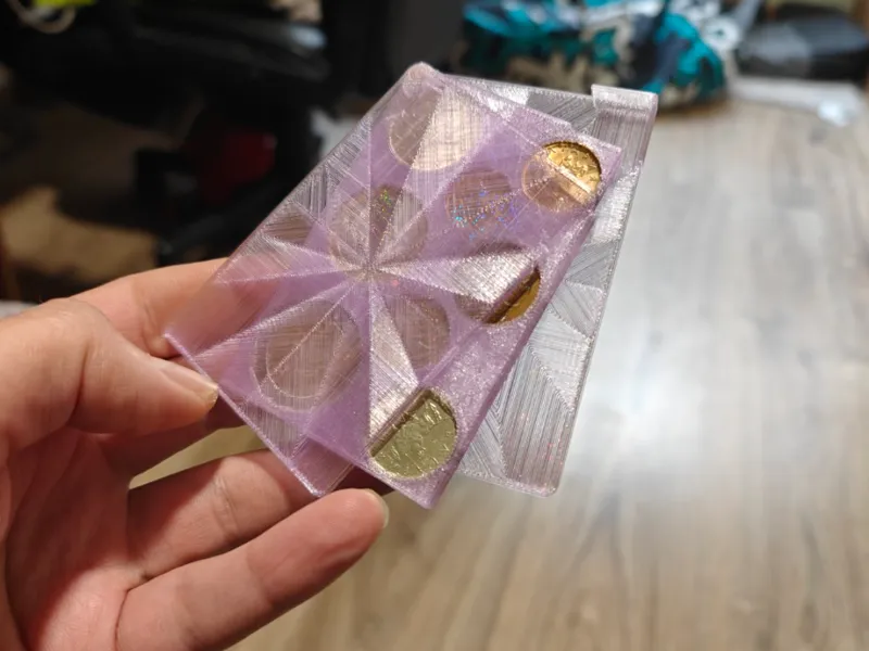 Coin Holder 