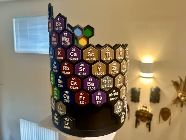 https://makerworld.bblmw.com/makerworld/model/USe84c2fa8206b61/design/2025-12-26_48c8831b616988.jpg