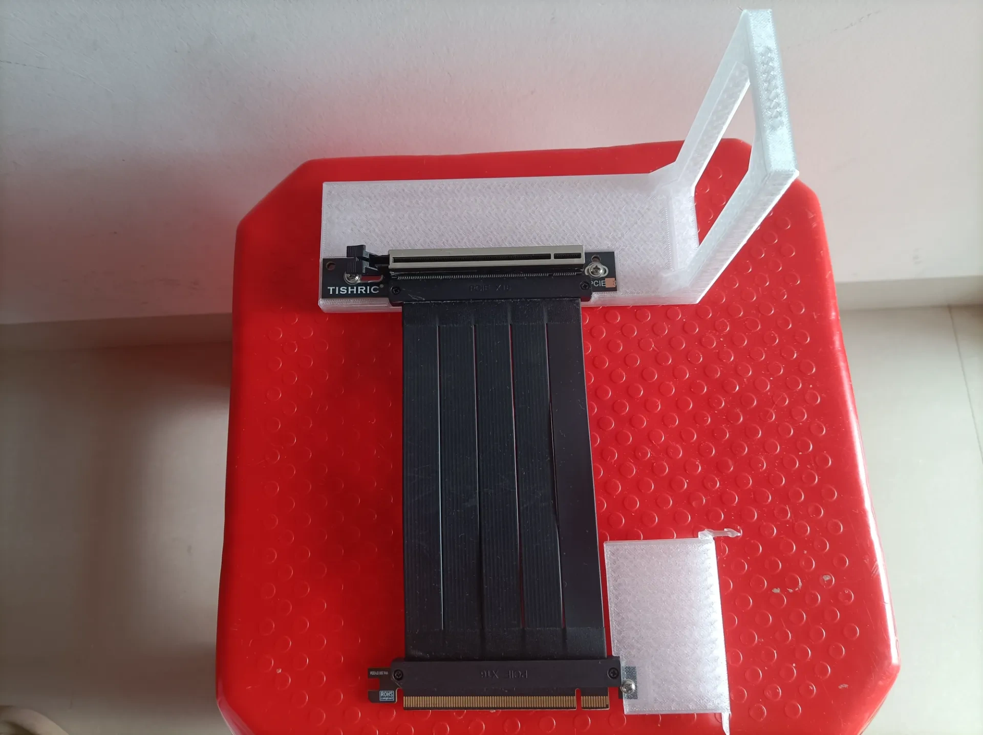 Miniatura 2 do modelo 3D pcie 显卡延长线支架/半高固定架