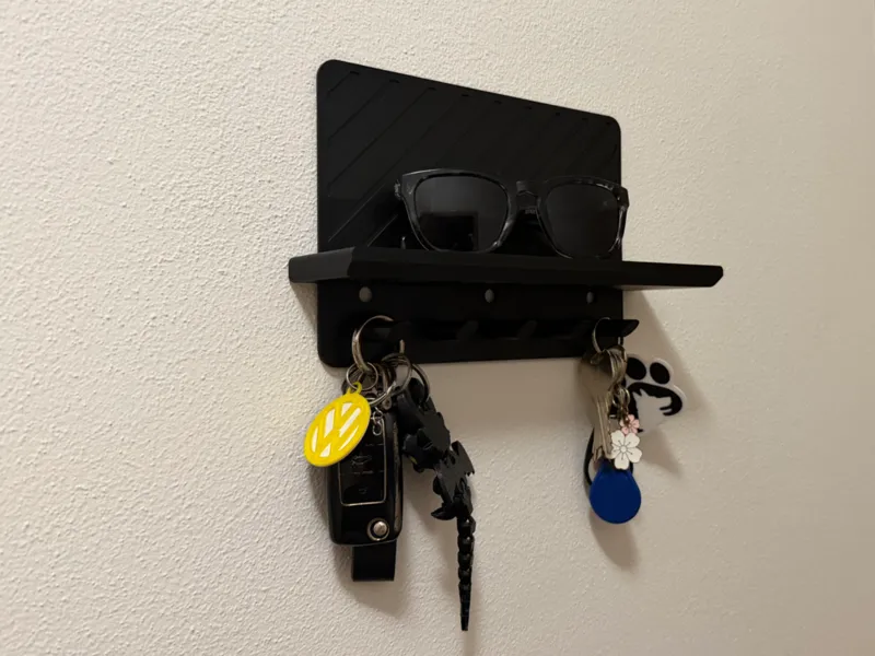 Minimalist Wall Organizer for Keys and Glasses