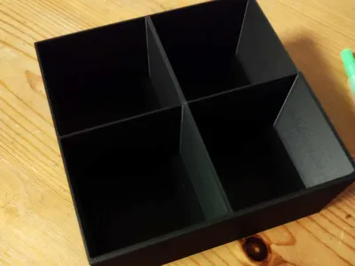 small 4 compartment organiser