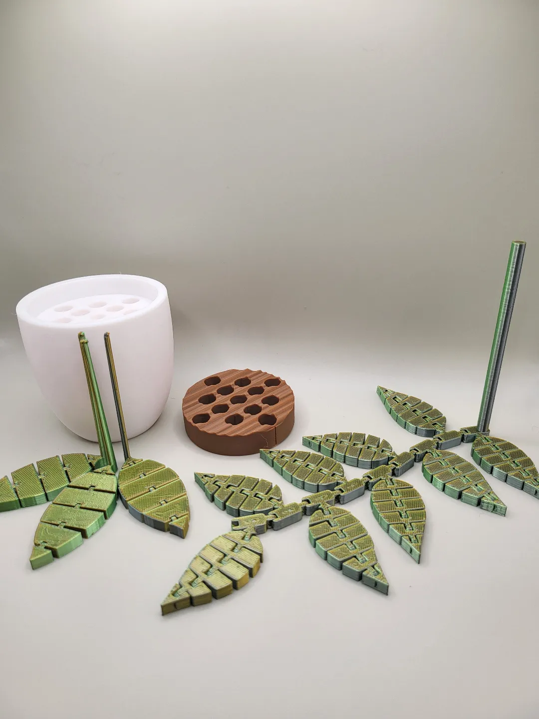 Fidget Desk Plant view 4