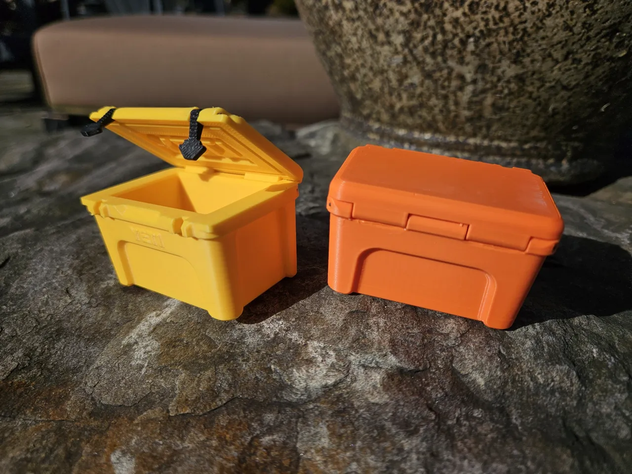 Miniature YETI Cooler Model view 4