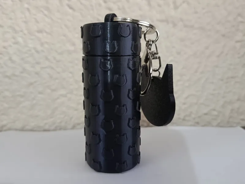 Chaveiro Porta Batom + Espelho Gatinho