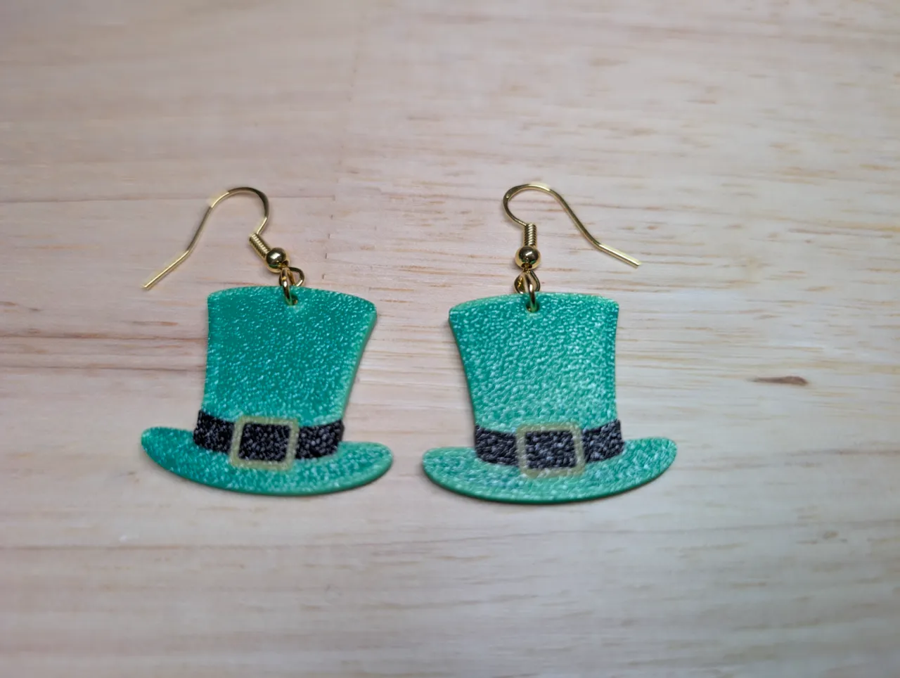 Leprechaun Hat Earrings view 3