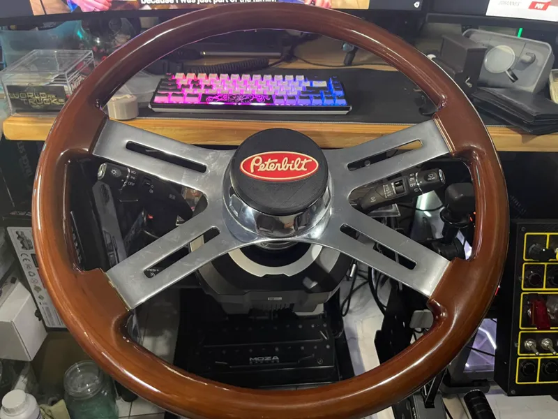 Truck Steering Wheel Cap - ETS2 / ATS