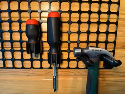 Opengrid LTT Screw Driver Holder