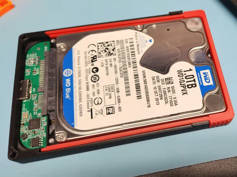 Toolless Portable USB HDD Enclosure