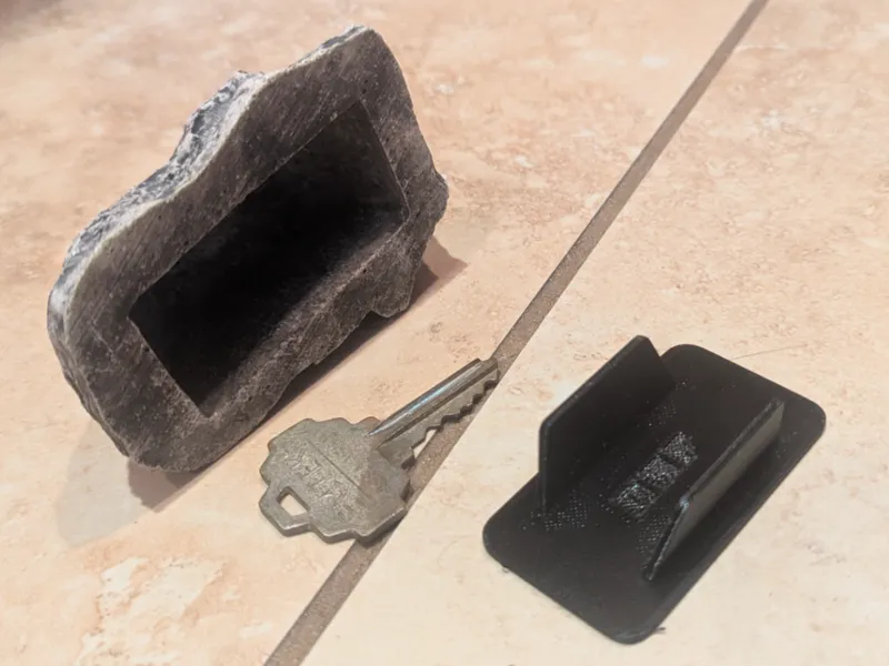 Hide-A-Key Rock Replacement Insert