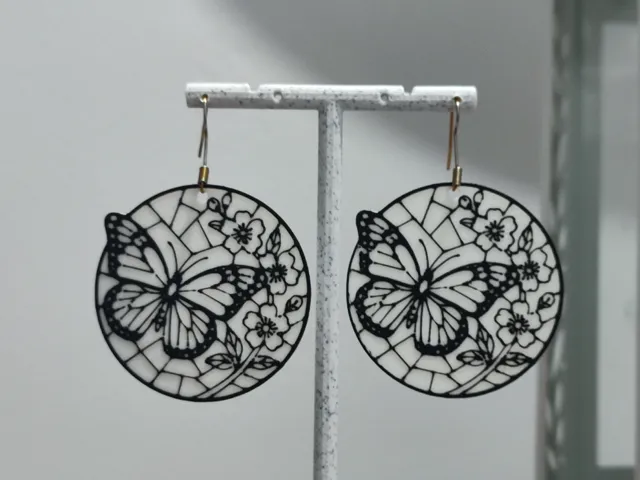 Aretes Vidriera del Monarca