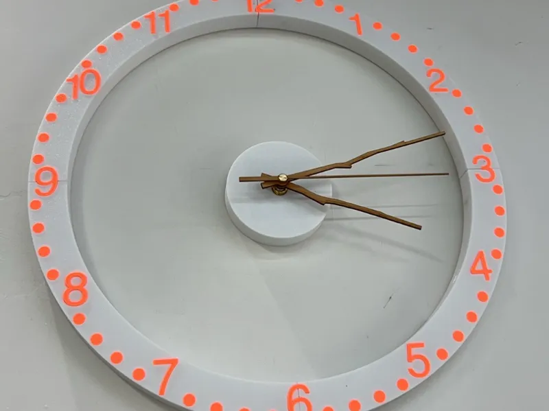 简约挂钟