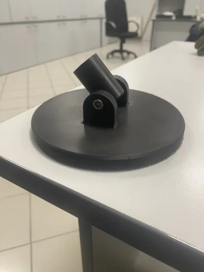 Sand Paper radial support for telescopic handle