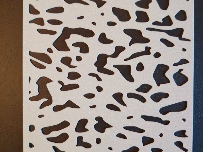 stencil cama mimetic