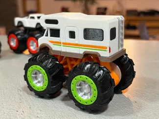 Monster Truck 1/64 Camping Car