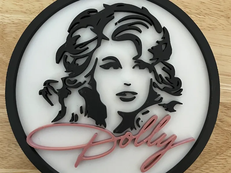 Dolly Parton Medallion