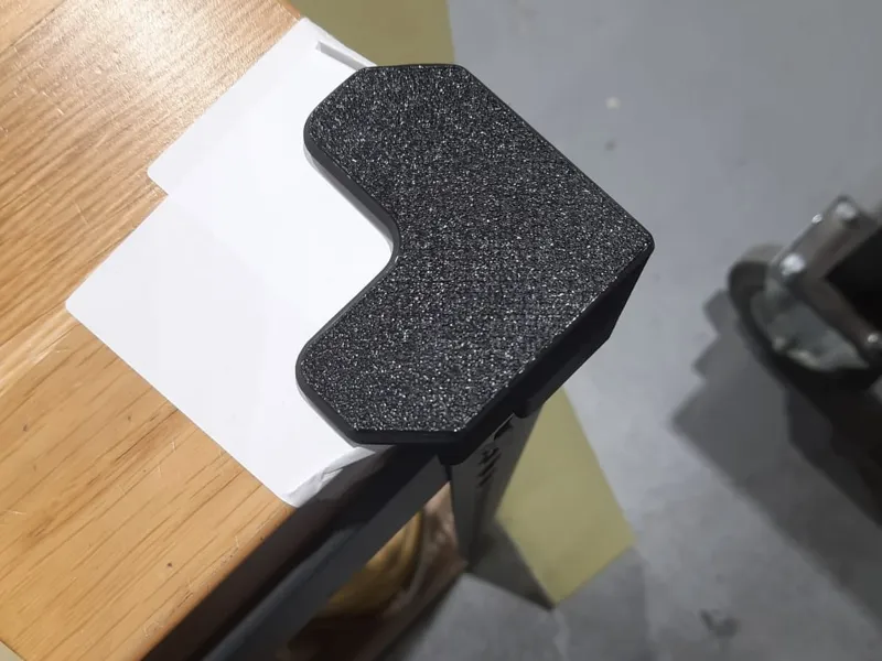 Corner protector 70 mm rounded