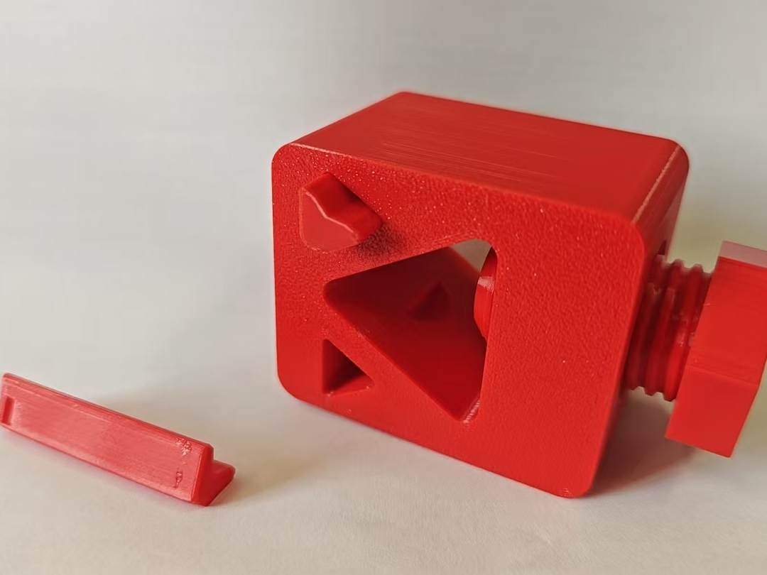 Miniatura 1 do modelo 3D 棒料固定夹