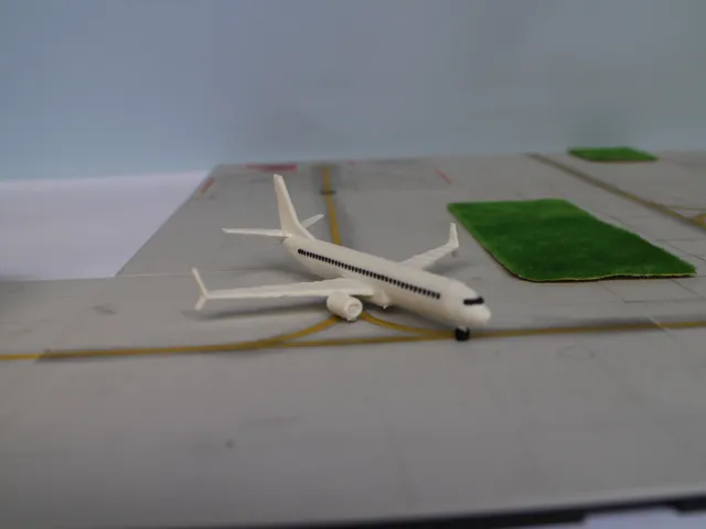 ბოინგ 737-800 / 737-800 MAX, 1:400 მოდელი