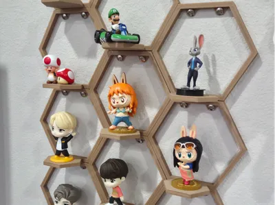 Hexagon figure shelf