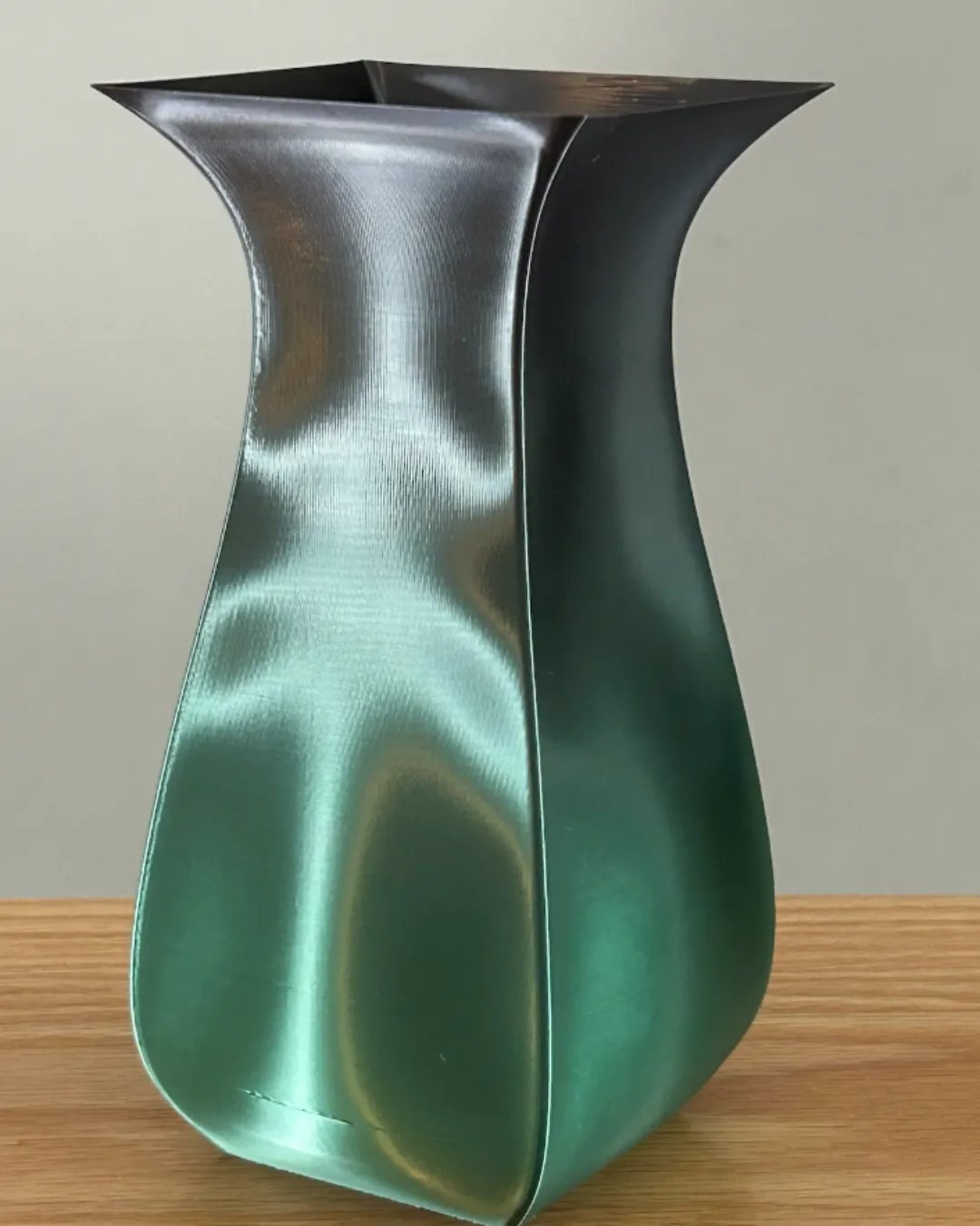 Vase carré