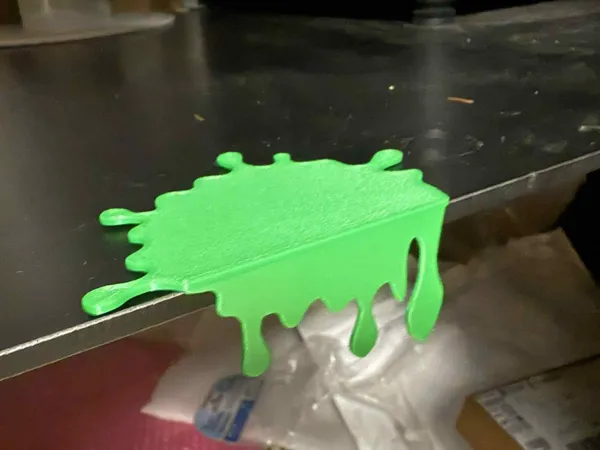 Coulure décorative façon slime — Halloween