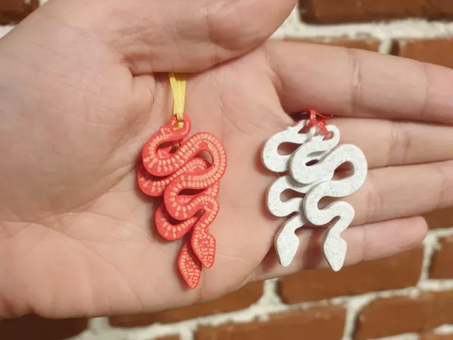 Snake earrings/keychain