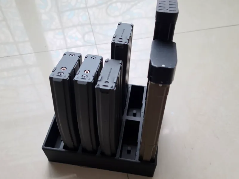 AR15/M4 AIRSOFT Magazine Holder / Storage
