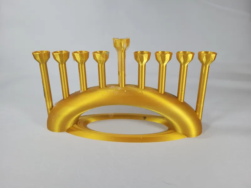Menorah With Self-Extinguishing Candle Holder