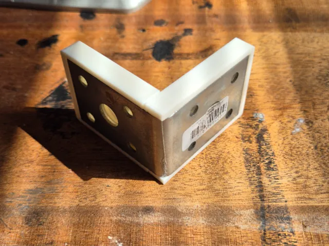 Angle bracket cover
