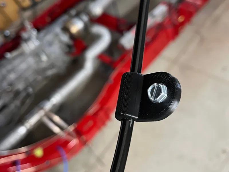 1/4" Brake / Pneumatic Air Line Clamp / Air Ride 