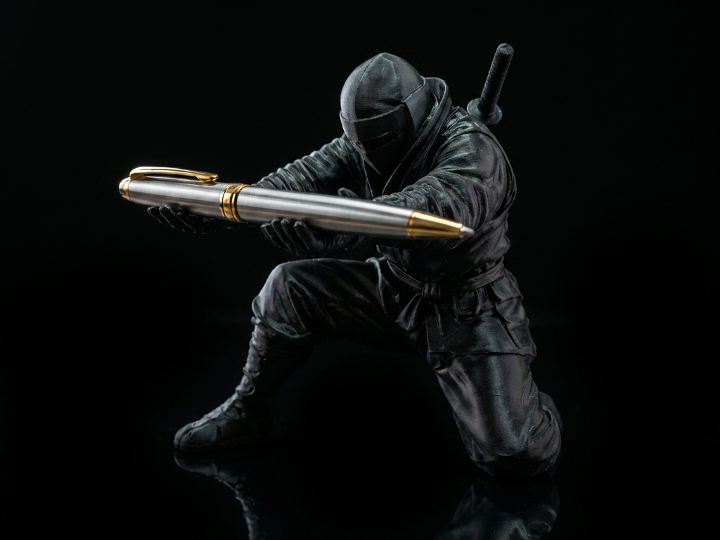 ninja pen holder