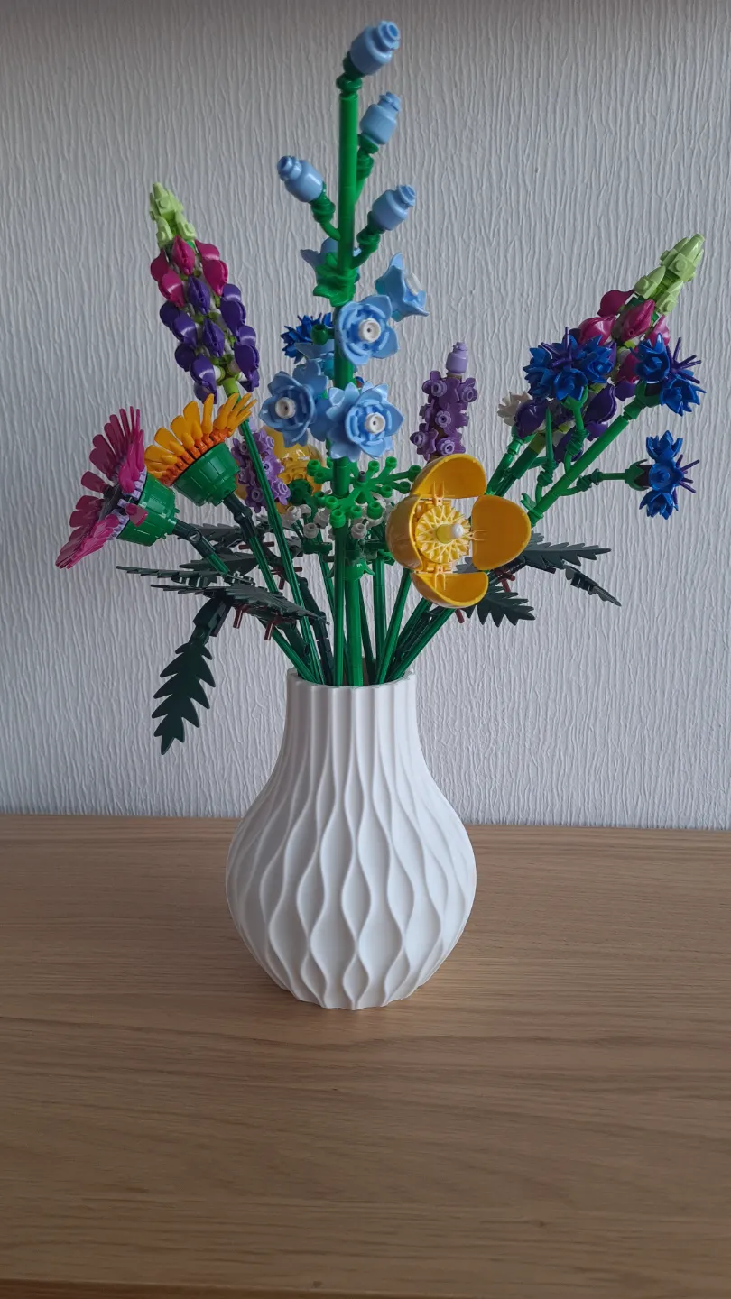 Vase for brick flowers v2 view 2