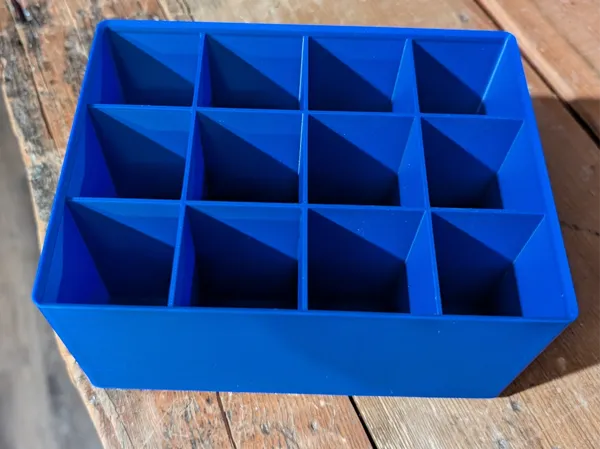 https://makerworld.bblmw.com/makerworld/model/USe8b71f1f2b1b24/design/2024-12-05_c3320450894588.jpg