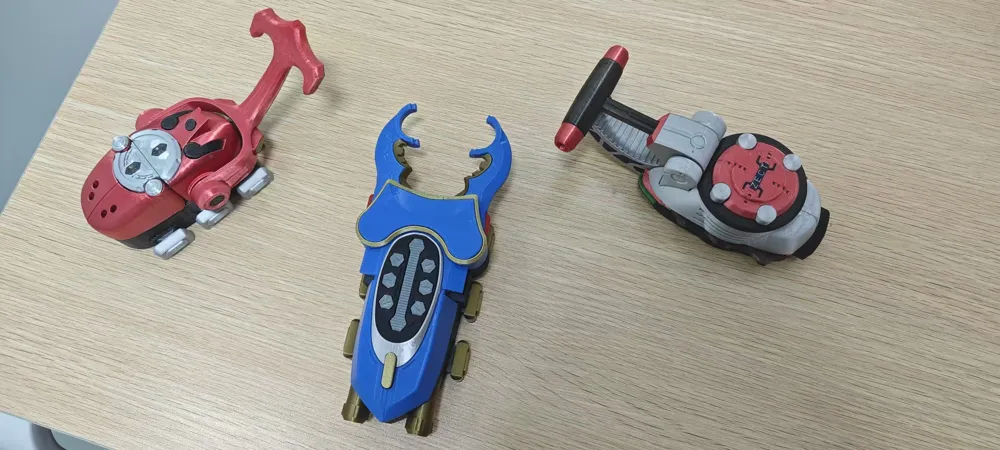 Kamen Rider Kabuto Hyper Zecter Multi-color Articulated Version - Free ...