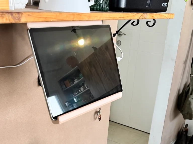 Tablet stand attaching to shelf