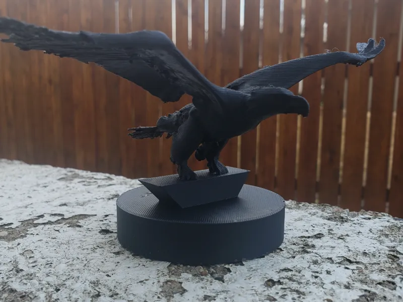 Bald Eagle Desktop Statue Sculpture
