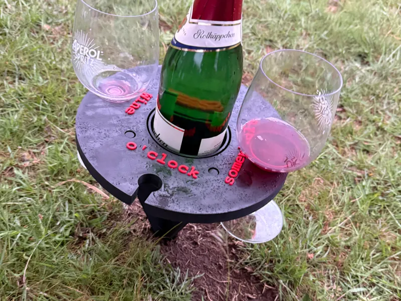 Portable Wine Holder | 1 Bottle + 4 Glasses