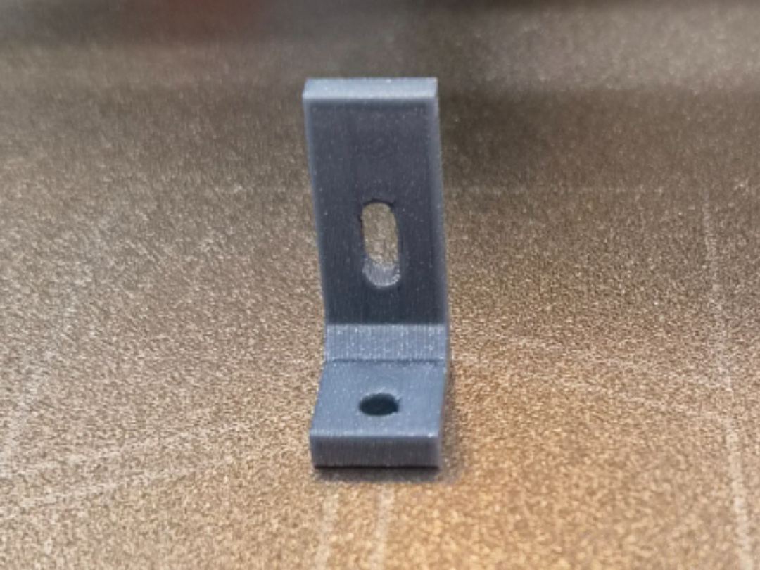 Adjustable 90° Angle Bracket 31x19x12mm