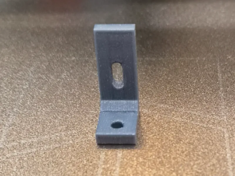 Adjustable 90° Angle Bracket 31x19x12mm