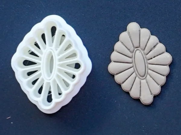 https://makerworld.bblmw.com/makerworld/model/USe8d22f4b2df453/design/2025-10-25_b08652b7d891c.jpg